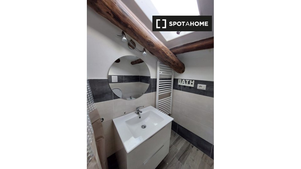 Apartment Rome, 2 beds — photo 14