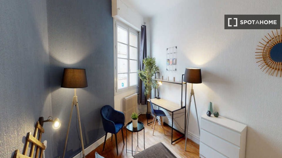 Double room Toulouse, 5 beds, 100m² — photo 10