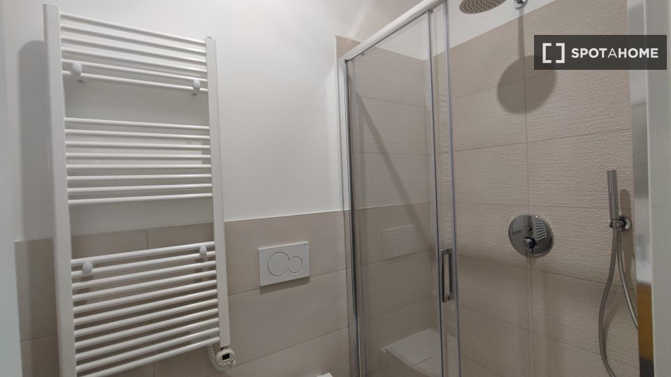 Apartment Milan, 2 beds, 78m² — photo 11