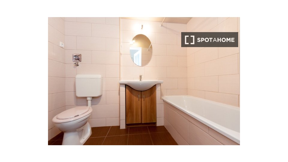Double room Budapest, 2 beds, 80m² — photo 2