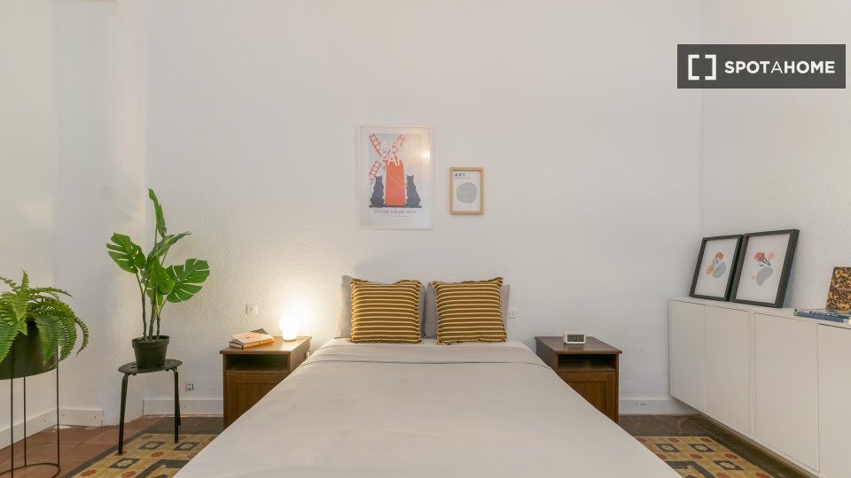 Double room Barcelona, 7 beds — photo 2
