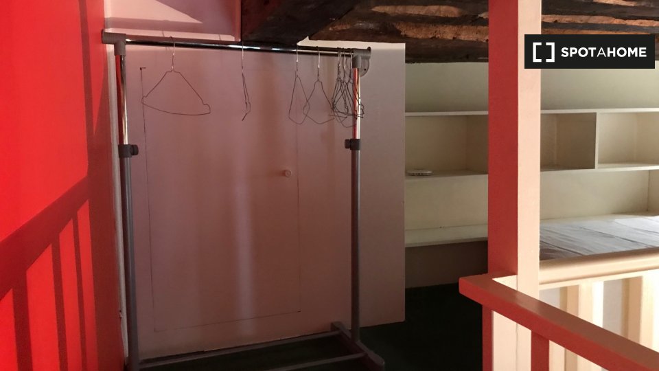 Studio in Paris - a Parigi