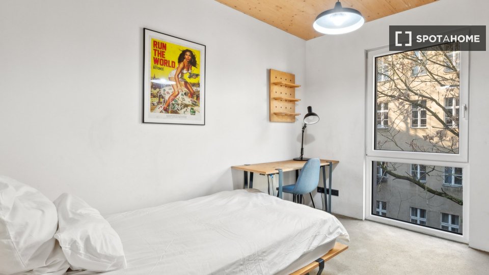 Double room Berlin, 5 beds, 90m² — photo 6