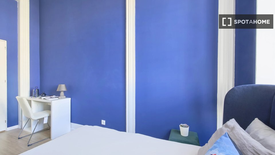 Double room Lisbon, 9 beds — photo 13