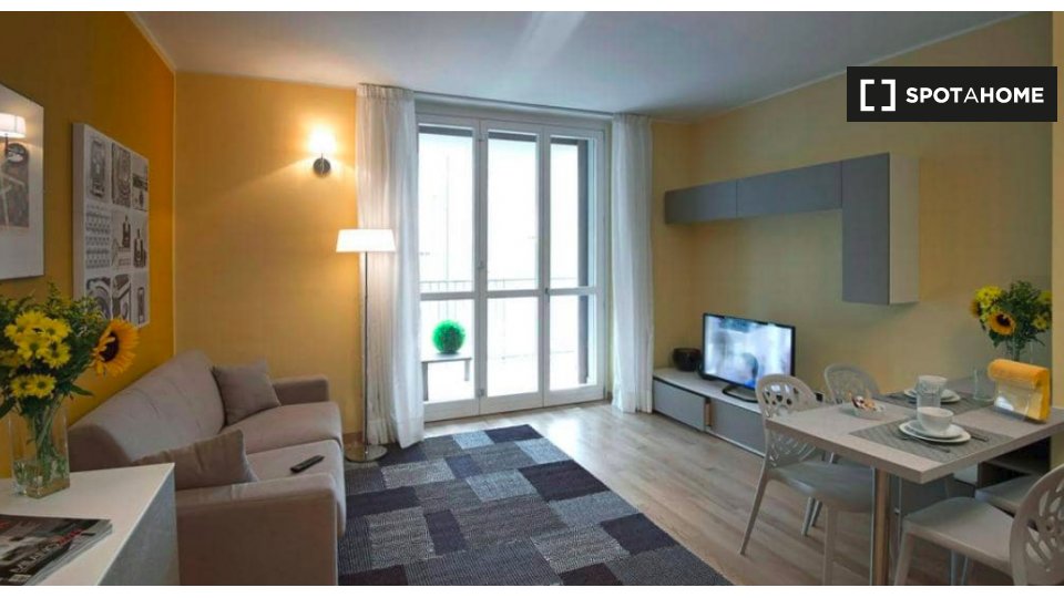 Apartment Milan, 1 bed — photo 2