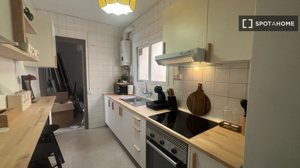 Double room Barcelona, 8 beds, 220m² — photo 9