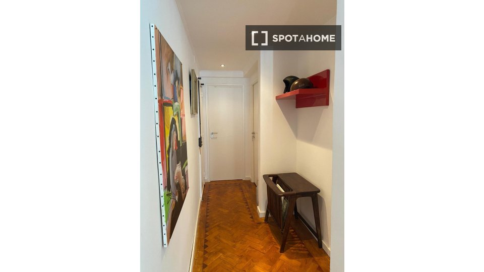 Apartment Lisbon, 2 beds, 60m² — photo 7