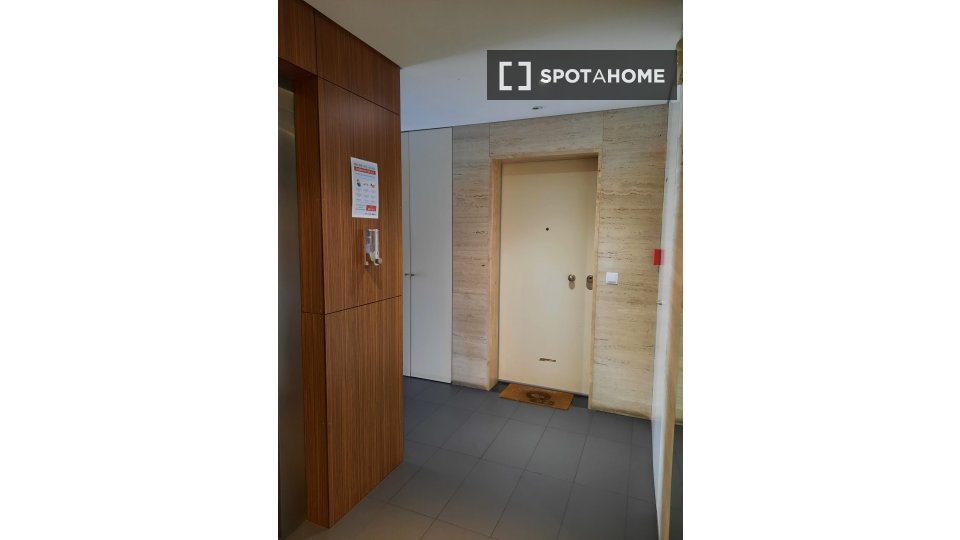 Apartment Lisbon, 1 bed, 125m² — photo 12