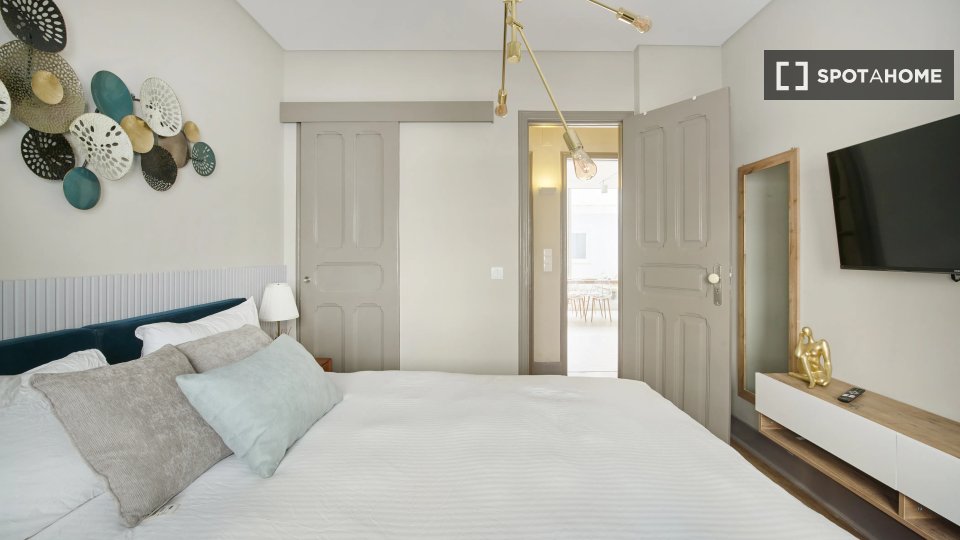 Apartment Lisbon, 1 bed — photo 12