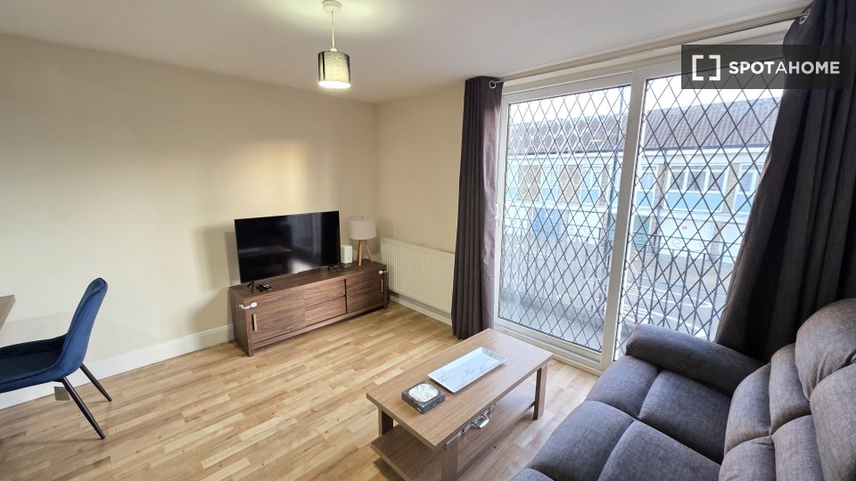 Apartment London, 4 beds — photo 1