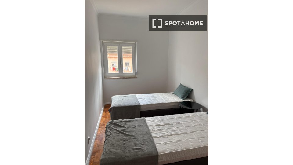 Apartment Lisbon, 2 beds — photo 12