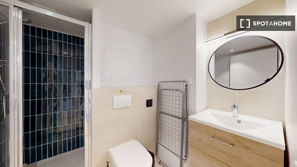 Double room Paris, 12 beds — photo 3