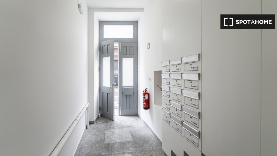 Apartment Porto, 1 bed, 35m² — photo 6