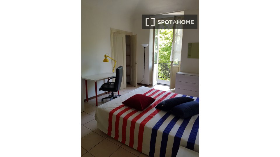 Double room Turin, 5 beds, 122m² — photo 4