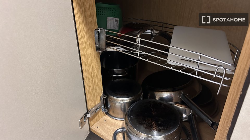 Double room Madrid, 5 beds, 20m² — photo 15