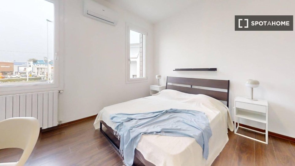 Double room Padua, 2 beds — photo 21