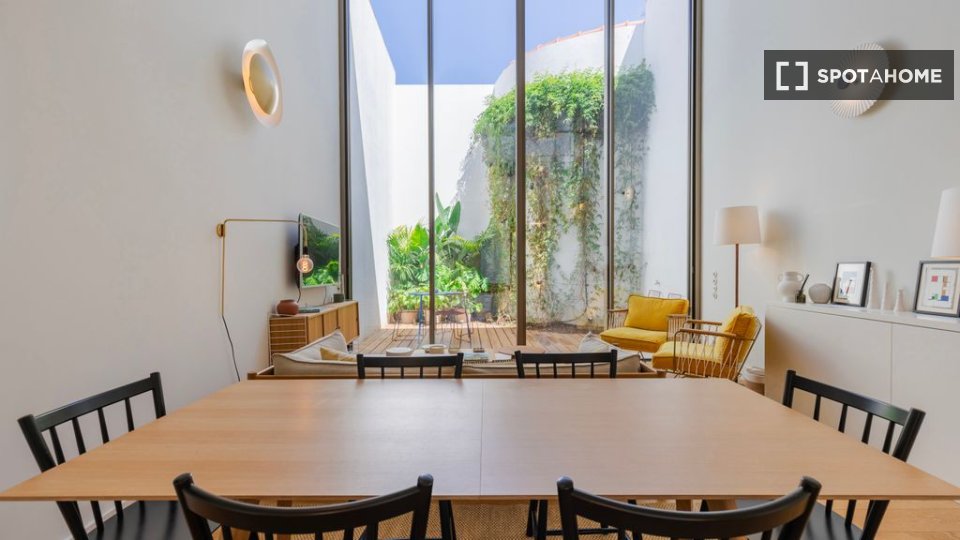Apartment Lisbon, 3 beds — photo 14