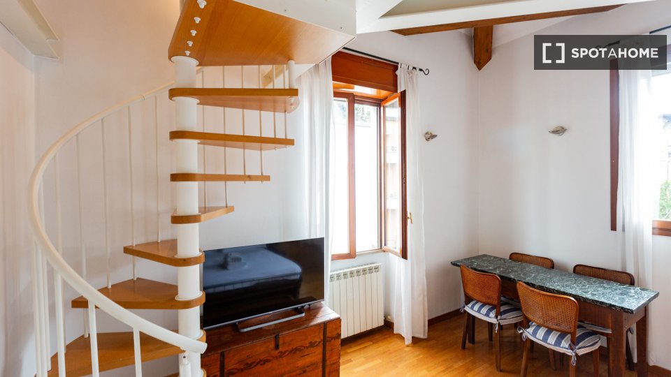Apartamento Milán, 2 habitaciones, 70m² — foto 13