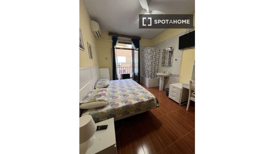 Camera doppia Madrid, 8 camere, 275m² — foto 4