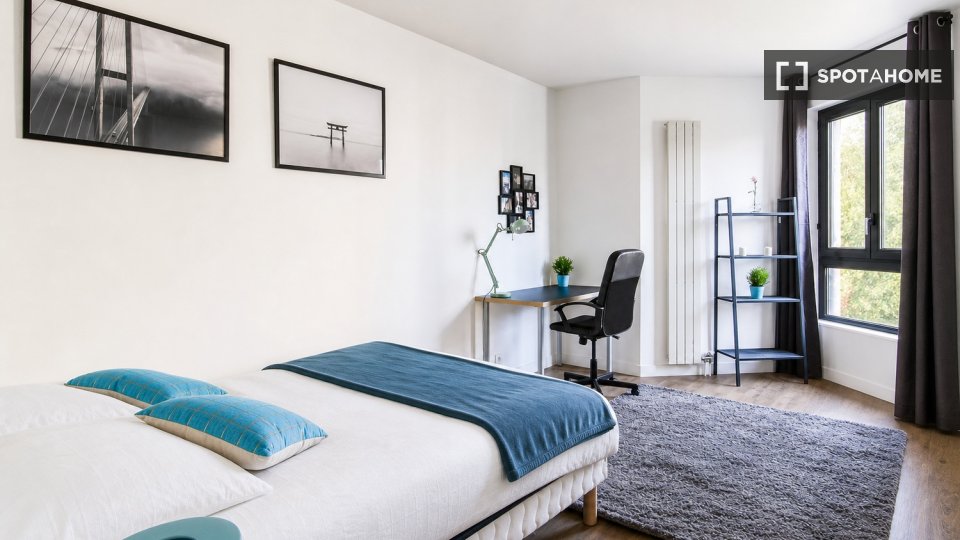 Chambre double Paris, 5 chambres — photo 20