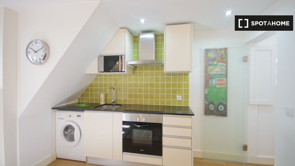 Apartment Lisbon, 1 bed, 35m² — photo 9