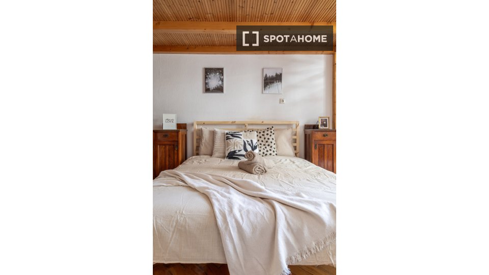 Double room Budapest, 4 beds, 105m² — photo 5