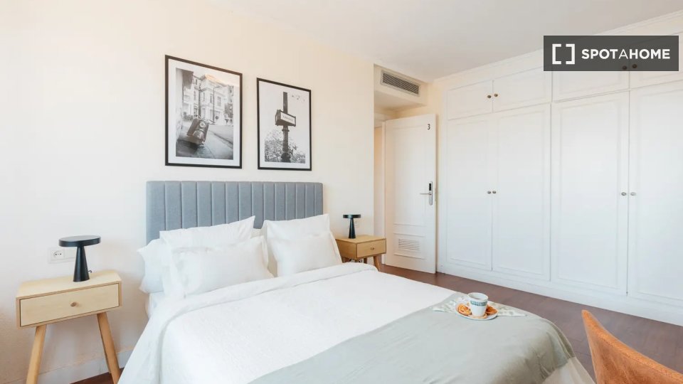 Double room Valencia, 6 beds — photo 12