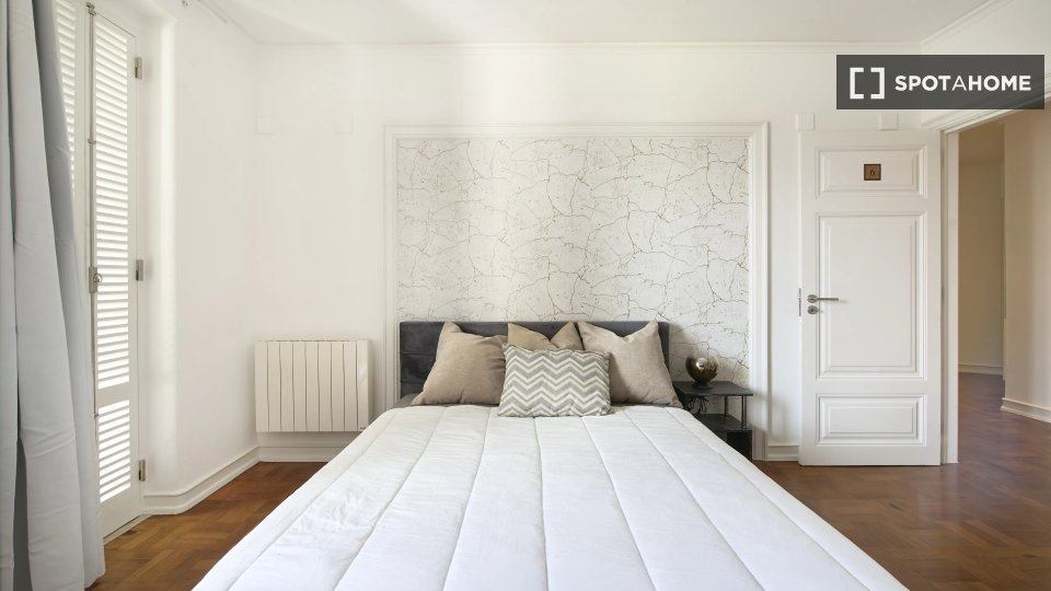 Double room Lisbon, 7 beds — photo 3