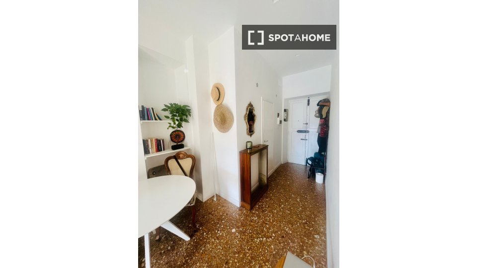 Double room Rome, 2 beds, 70m² — photo 72