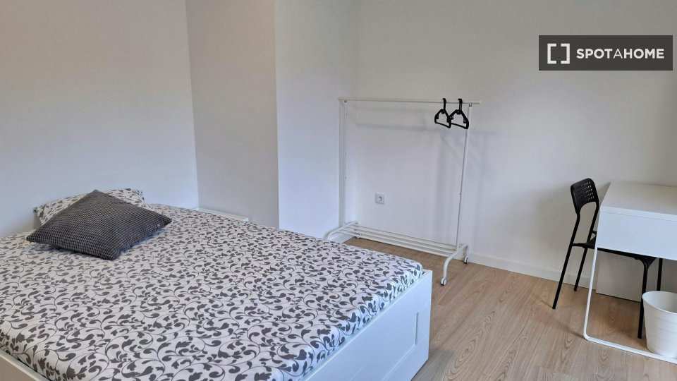 Double room Porto, 4 beds — photo 13