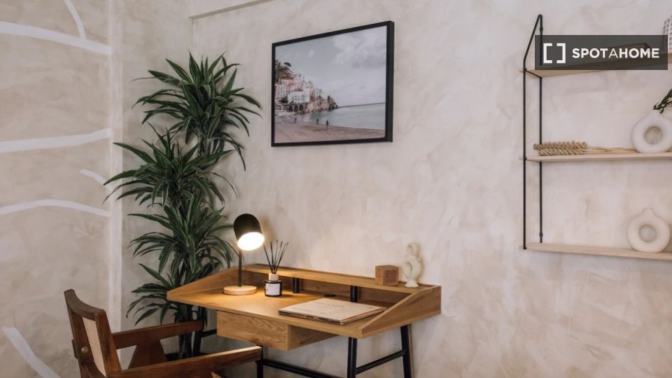 Apartment Lisbon, 1 bed — photo 11
