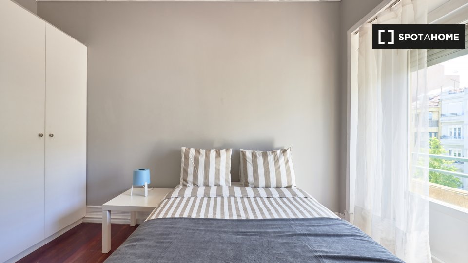 Double room Lisbon, 8 beds — photo 2