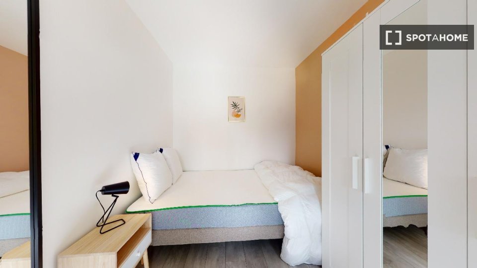 Habitación doble París, 8 habitaciones — foto 16