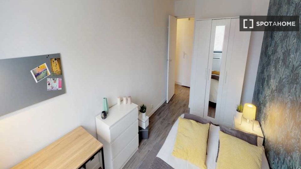 Double room Paris, 5 beds, 120m² — photo 10