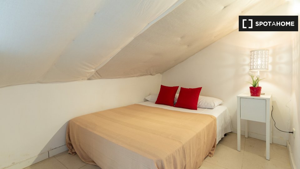 Apartment Madrid, 2 beds — photo 16