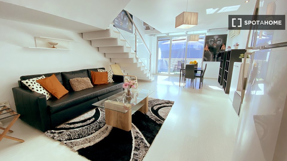 Apartment Madrid, 4 beds, 102m² — photo 13