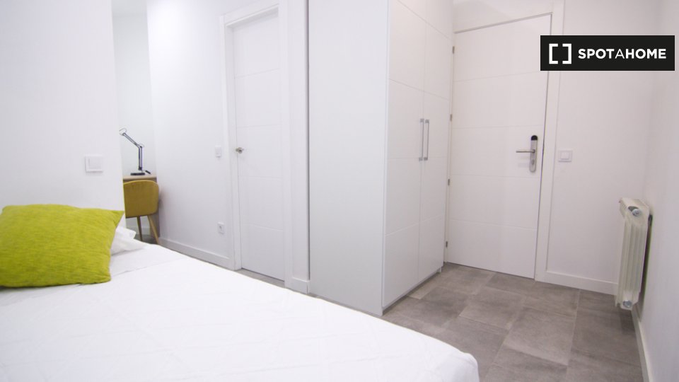 Apartment Madrid, 1 bed — photo 4