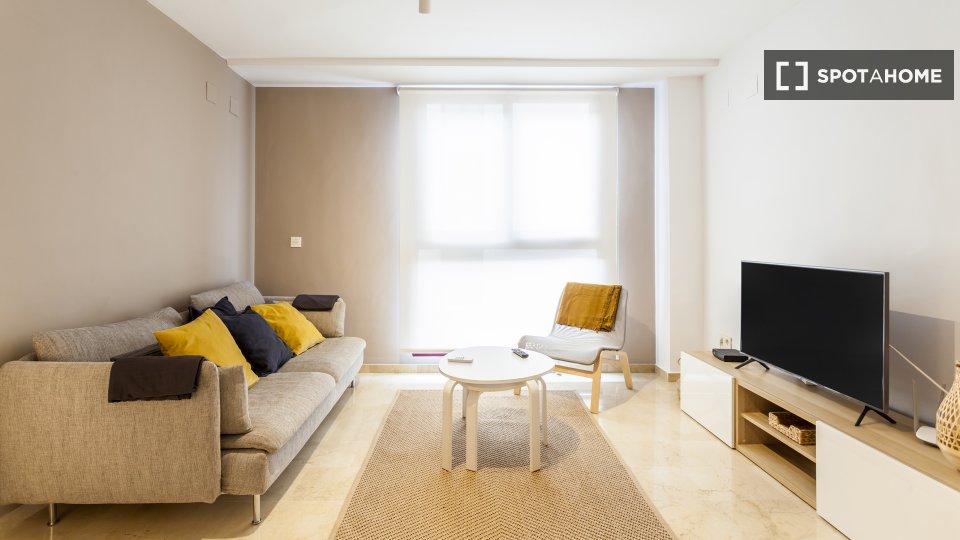 Apartment Valencia, 3 beds, 126m² — photo 3
