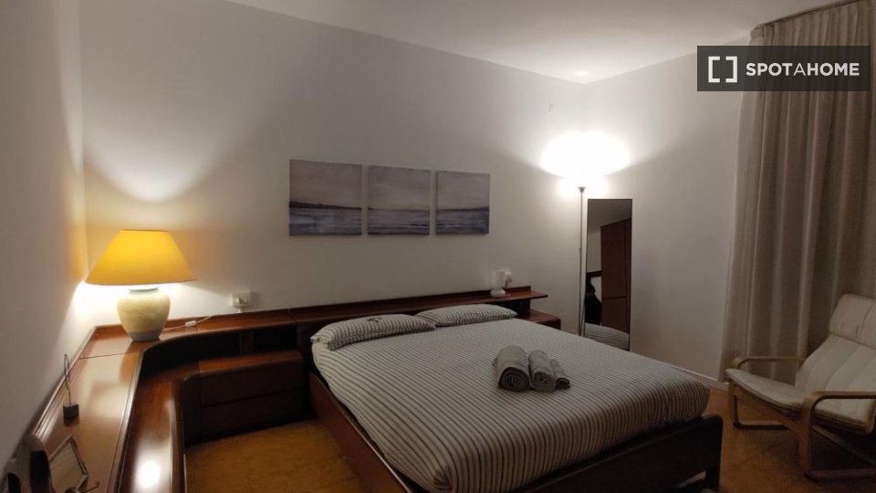 Double room Milan, 2 beds — photo 3