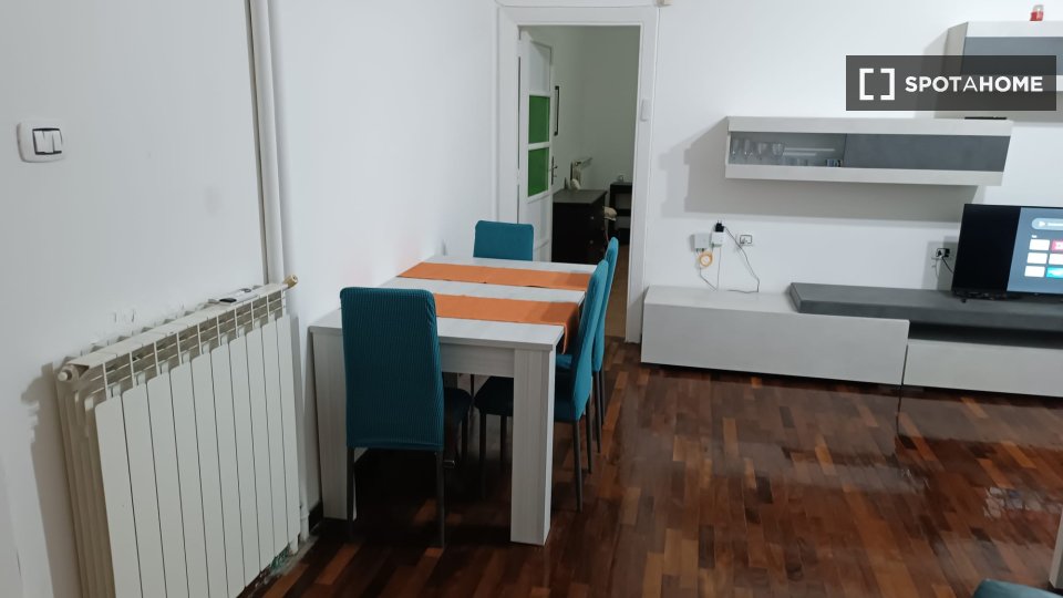 Double room Naples, 2 beds — photo 12