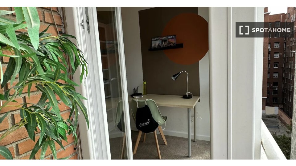 Double room Madrid, 7 beds — photo 28