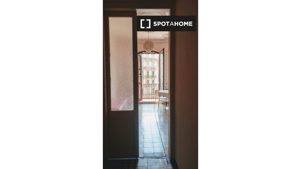 Double room Barcelona, 4 beds, 100m² — photo 7