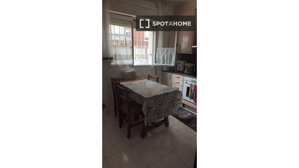 Double room Santander, 2 beds — photo 4