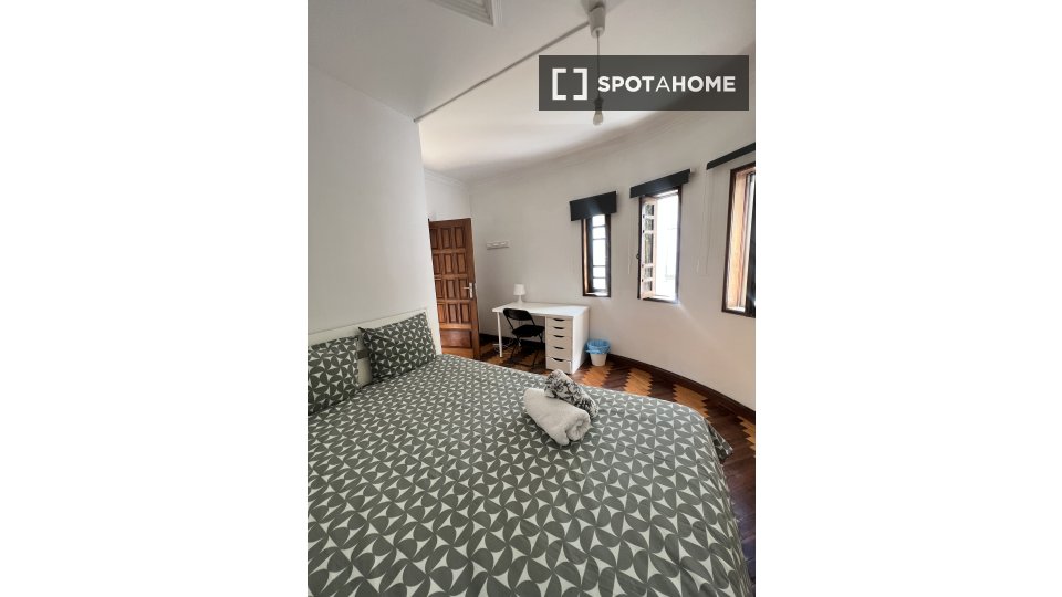 Double room Porto, 10 beds — photo 1