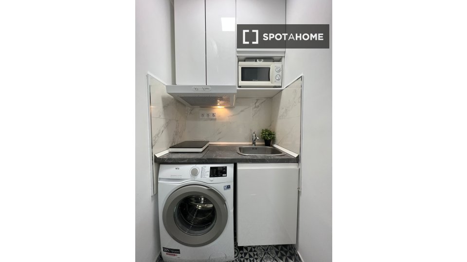 Apartment mono Madrid, 25m² — photo 3