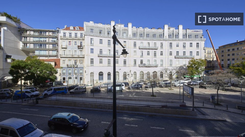 Double room Lisbon, 9 beds — photo 4