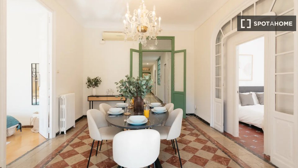 Double room Valencia, 8 beds — photo 2