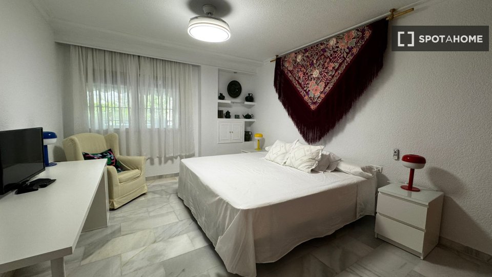 Apartment mono Granada, 100m² — photo 2