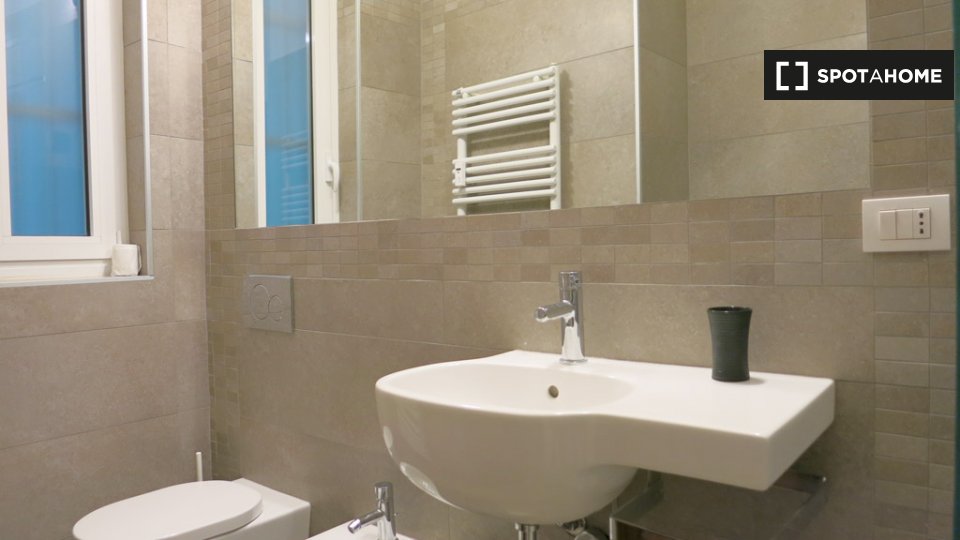 Apartment Milan, 1 bed, 50m² — photo 12