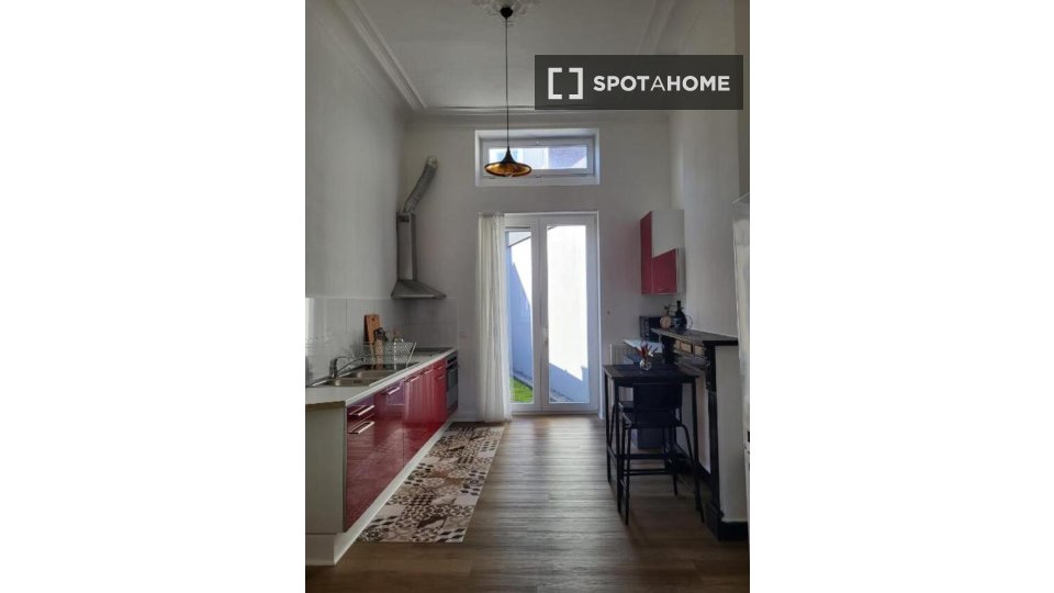 Double room Brussels, 6 beds — photo 7
